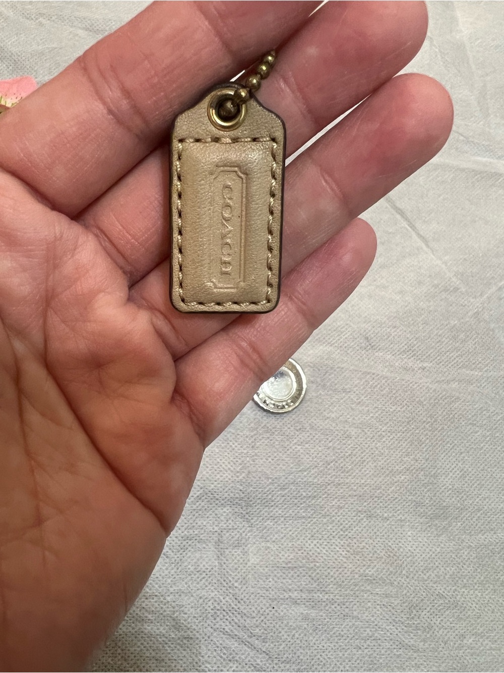 4 pc Coach lot Leather Hangtag Keychain Bag charms - Picture 4 of 9